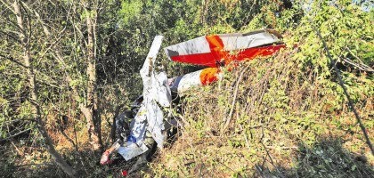 [aviao+2.jpg]