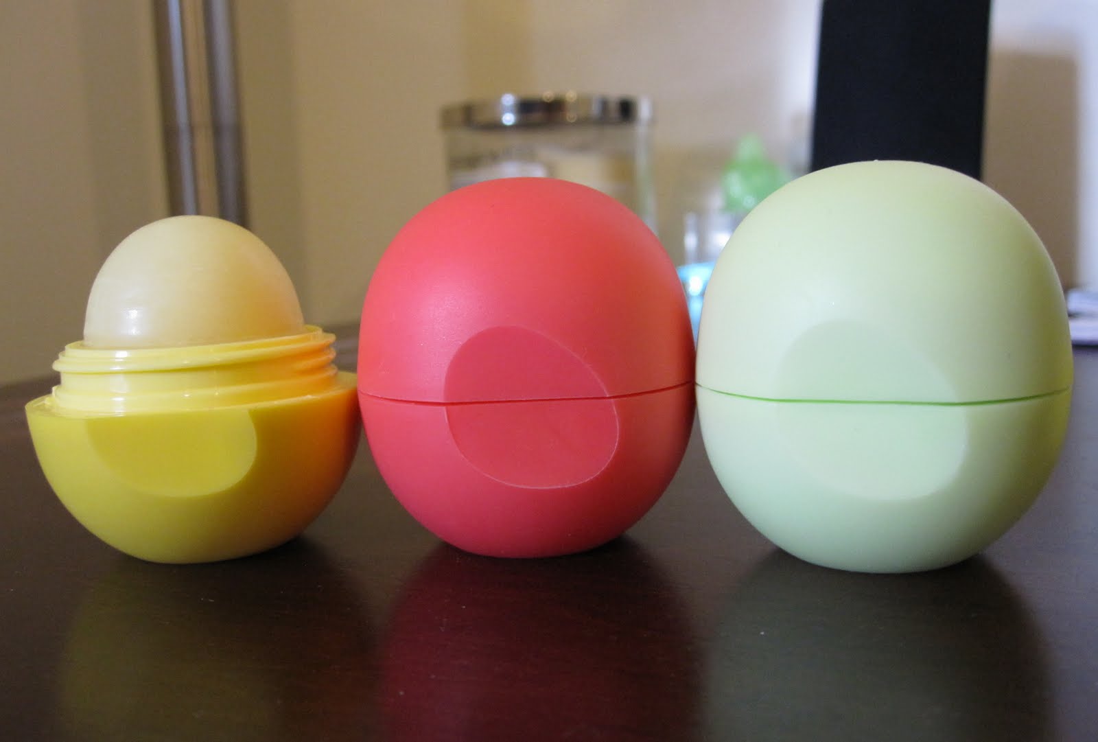 A Touch of Gloss EOS Lip Balm Review