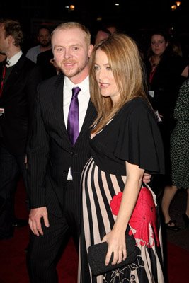 [gillian+anderson+092408.jpg]