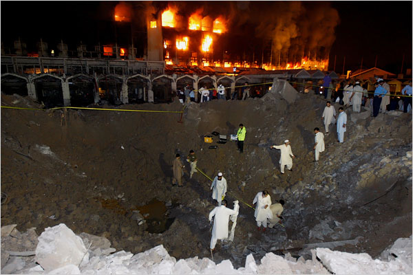 [marriot_hotel_crater.JPG]