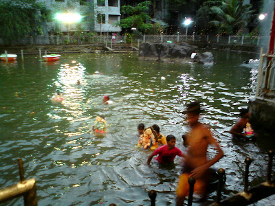 Ganpati Visarjan in artificial lake Mumbai