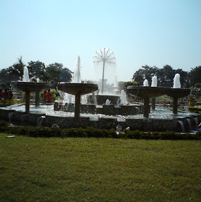 A fountain at the Patanjali Yogpeeth - Haridwar