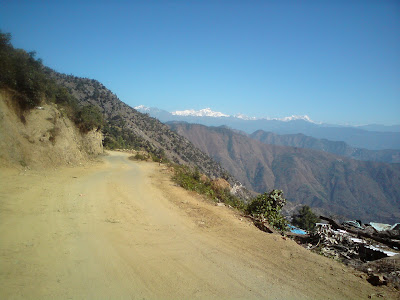 The entire Himalayan peaks visible from Kemundakhal - Enroute to Badrinath