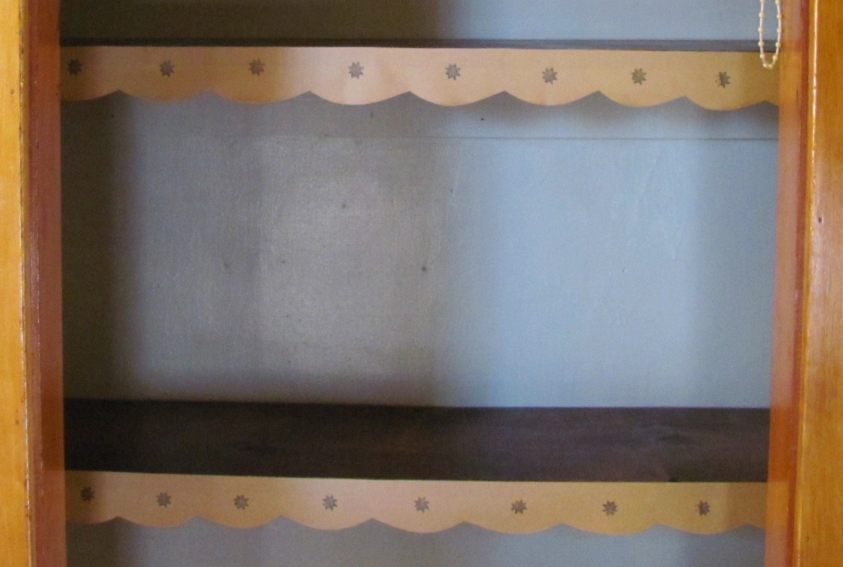 Pies and Aprons DIY shelf edging