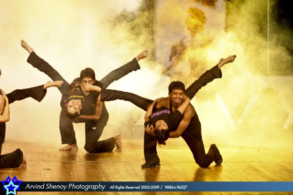 [13544_209500721422_541066422_3594909_6029384_n.jpg]