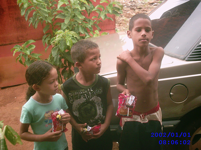 PASCOA 2010 CASA DE CARIDADE DEUS SEJA O LOUVOR