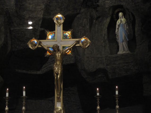 Catholic Churches of Manhattan: 20. Grotto Church of Notre Dame