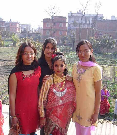 Paki Babes Pakistani Girls Indian Desi Babes Desi Girls 4 Beautiful Nepali Girls