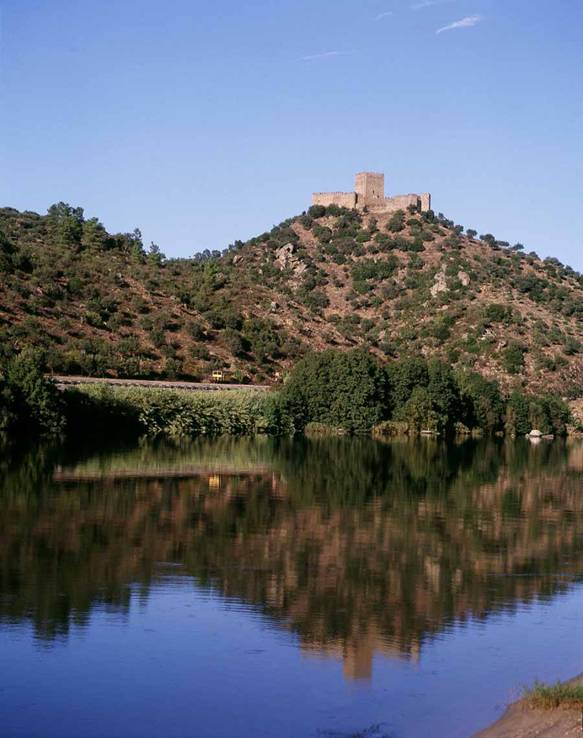 [castelo+de+Belver.jpg]