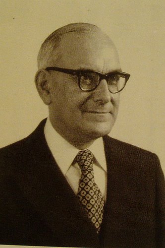 [492282743_f6e9c1e5e7.jpg]