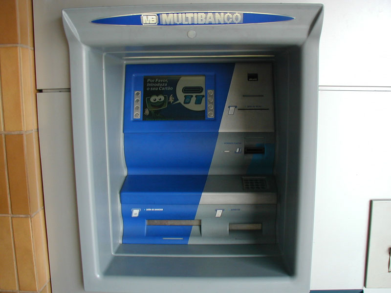 [004_multibanco.jpg]