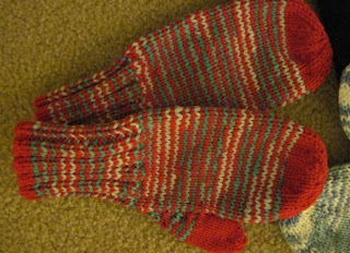 knitted childs mitten