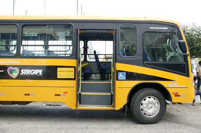 Maruim ganha ônibus escolar do Governo do Estado