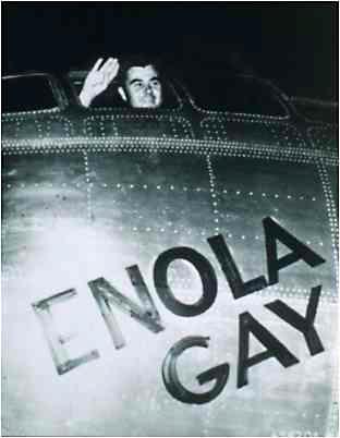 [enola+gay+-+bombardeiro+nuclear.jpg]