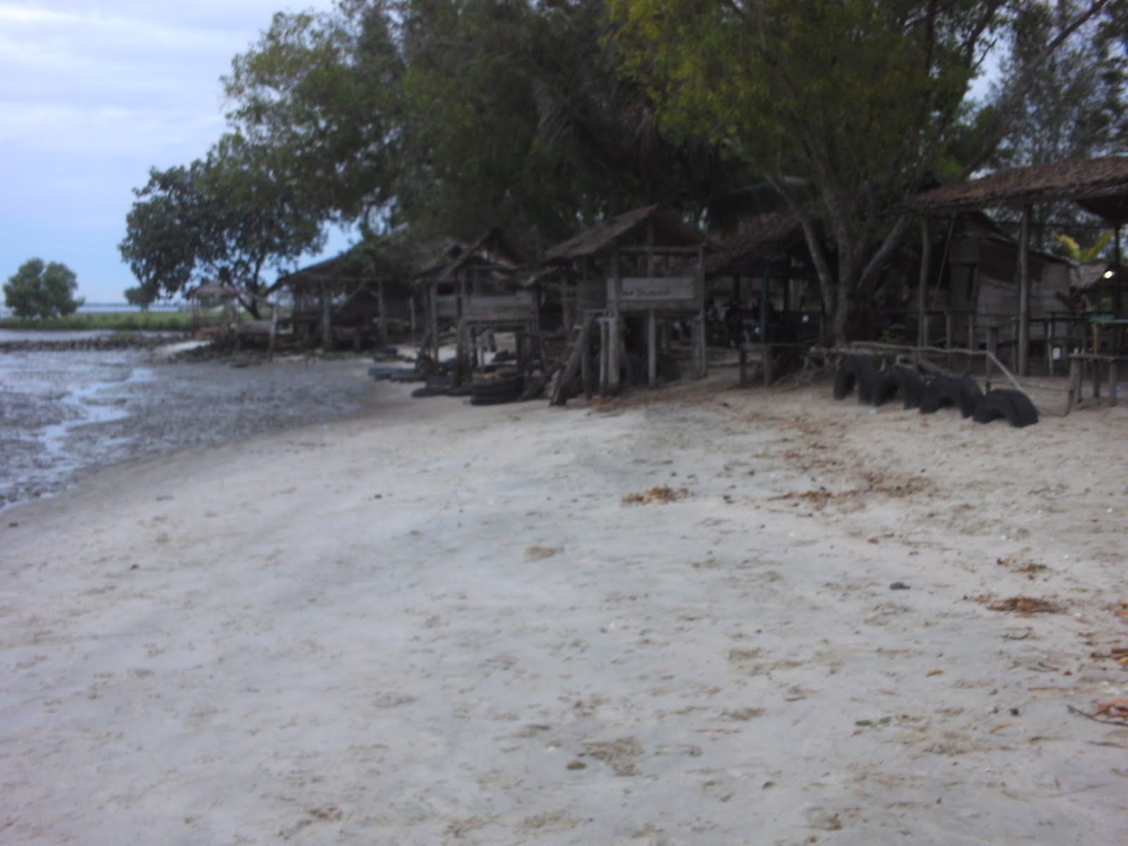 Wisata Batu Bara PANTAI SEJARAH