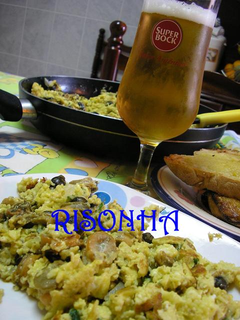 [OVOSMEXIDOSCOMLAPAS003EDITED.jpg]