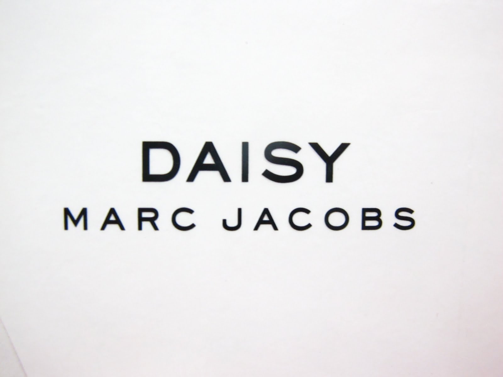 Life's Undiscovered Pleasure Marc Jacobs Daisy