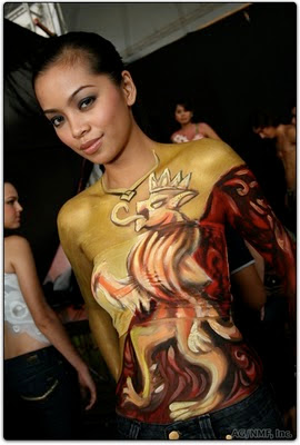 Body Painting : The King Dragon Picture