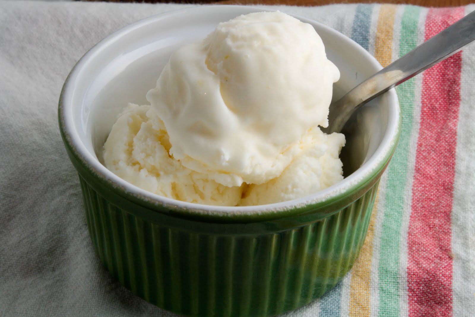 *the passionfruit*: lemony creme fraiche ice cream