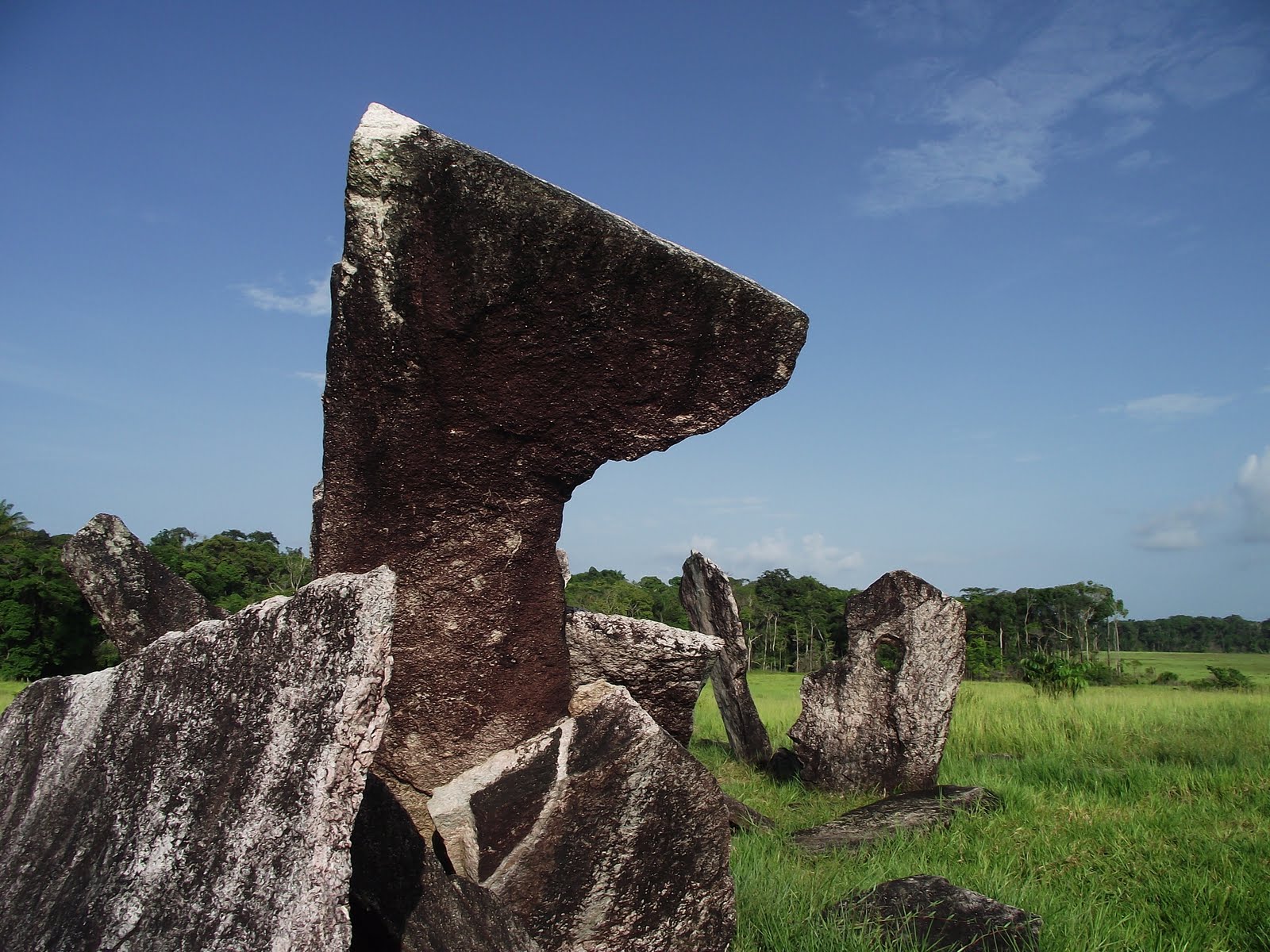 Pedra Pintada, em Amapa
