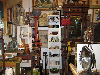 C. Dianne Zweig - Kitsch 'n Stuff: Junk Shopping at Canton, Connecticut