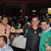 Celebra Borruel con aficionados chihuahuenses el triunfo de la selección