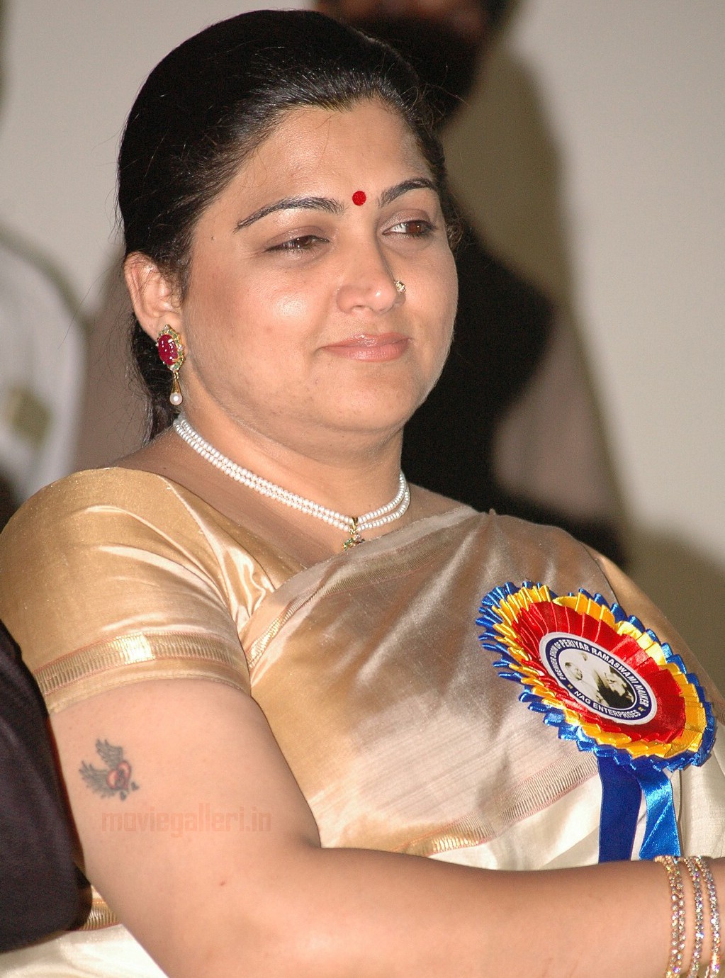 Tamil Actress Kushboo In Saree Latest Stills Photos