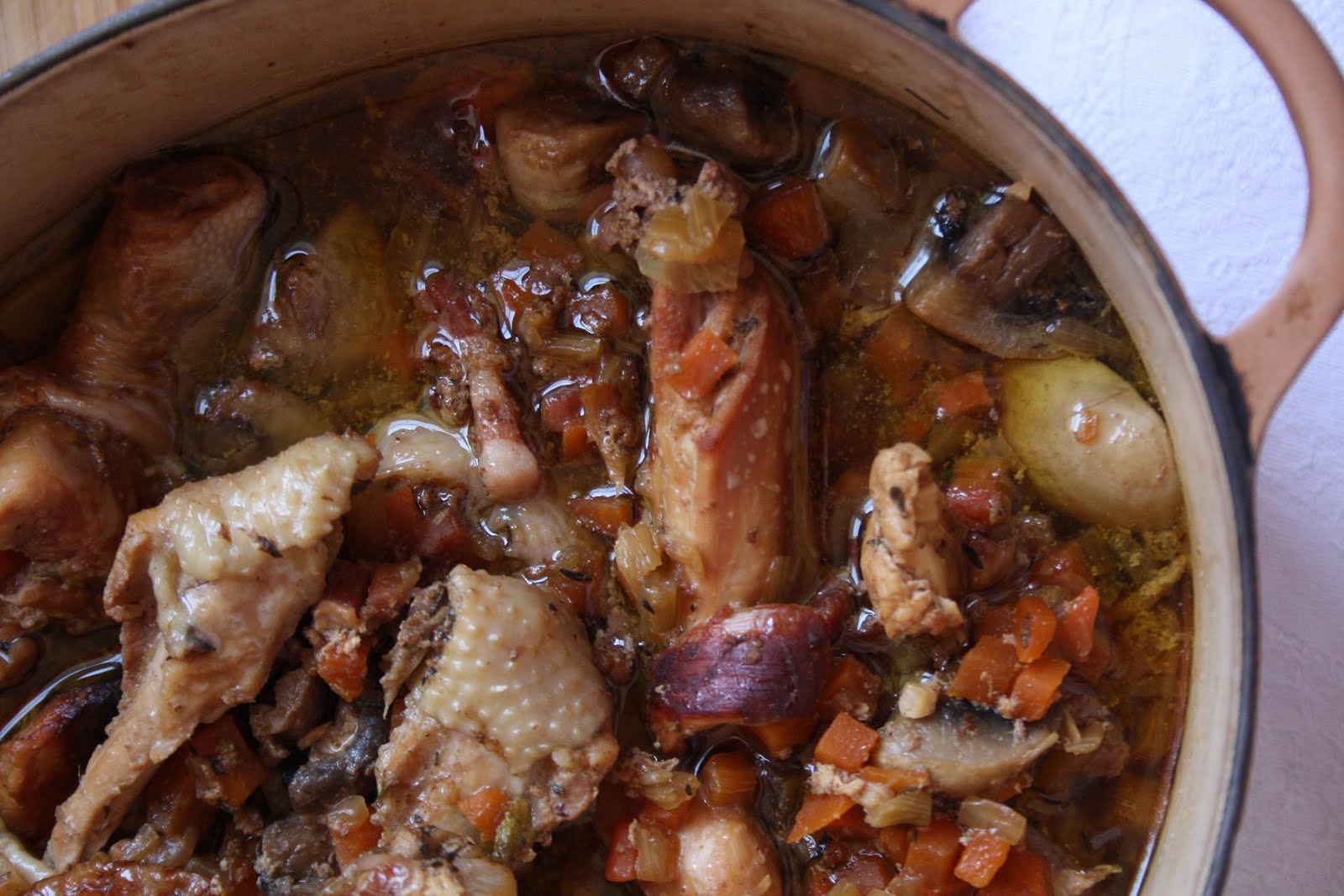 Verveine Pêche: Cocotte de poulet à la bière Chimay bleue