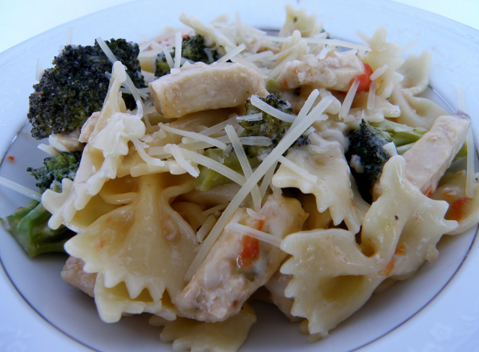 Taste Every Season Zesty Chicken and Broccoli Pasta