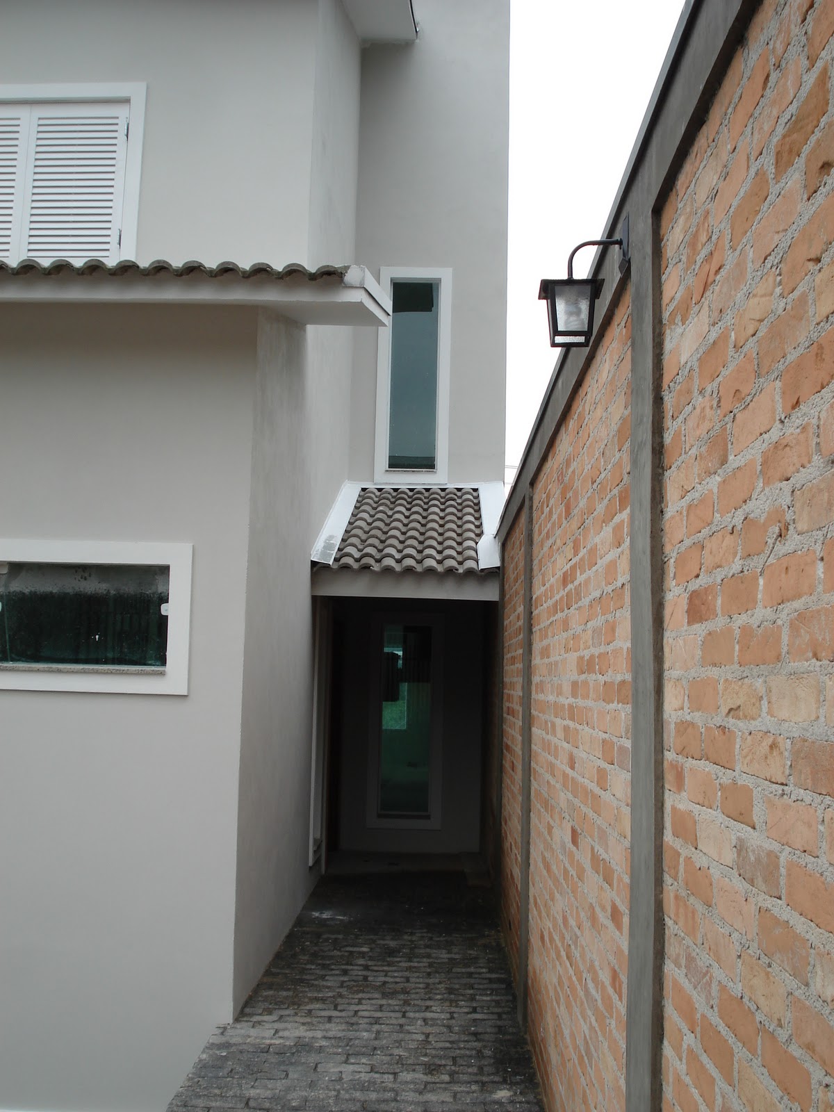 Nasce uma casa ******* O dia a dia de uma construção Luminárias externas