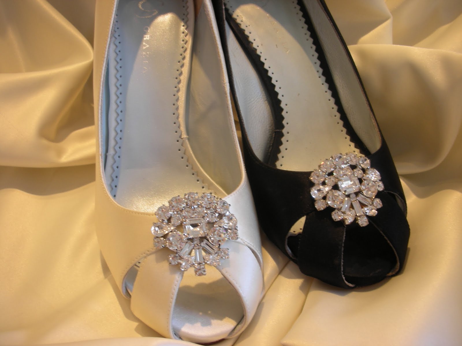Wedding tiara next day delivery, how to dye wedding shoes white, jewel ...