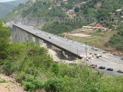 Viaducto 1 Caracas - La Guaira