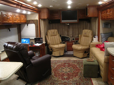 The Roadrunner Chronicles: RV Computer Desk Table, Golf, GoodByes