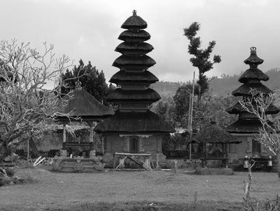 KenKen Kabare?: Kawasan Kerajaan Bali Kuno Tak Terurus