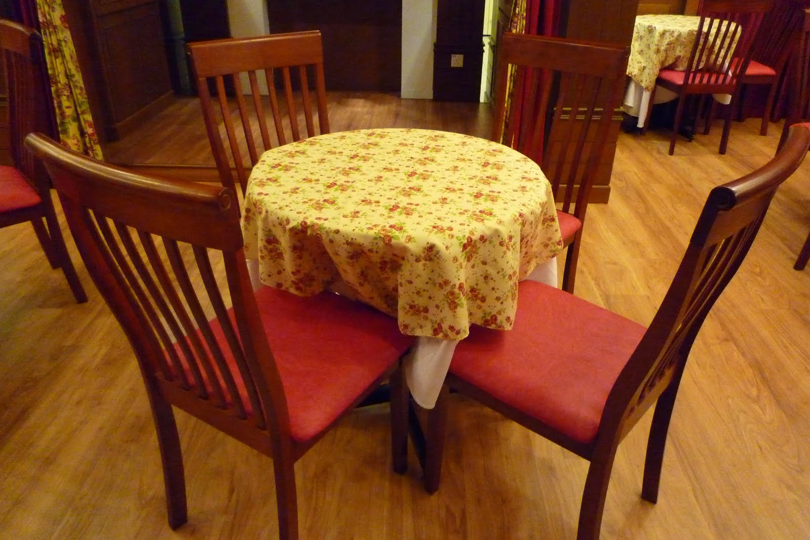 A Coffeeholic's Travel Tale English Afternoon Tea at Winter Warmers, QB Mall