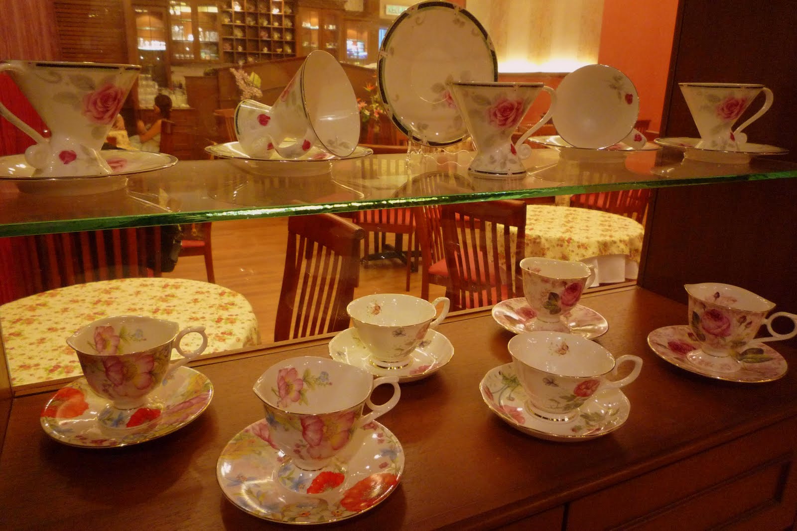 A Coffeeholic's Travel Tale English Afternoon Tea at Winter Warmers, QB Mall