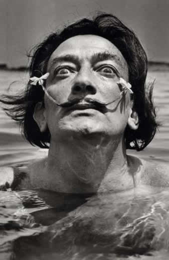  i experience a supreme pleasure that of being Salvador Dali