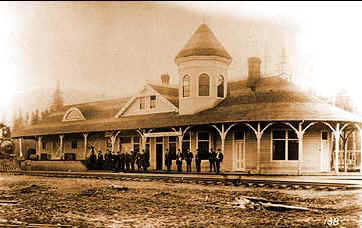 [Snoqualmie_Depot.jpg]