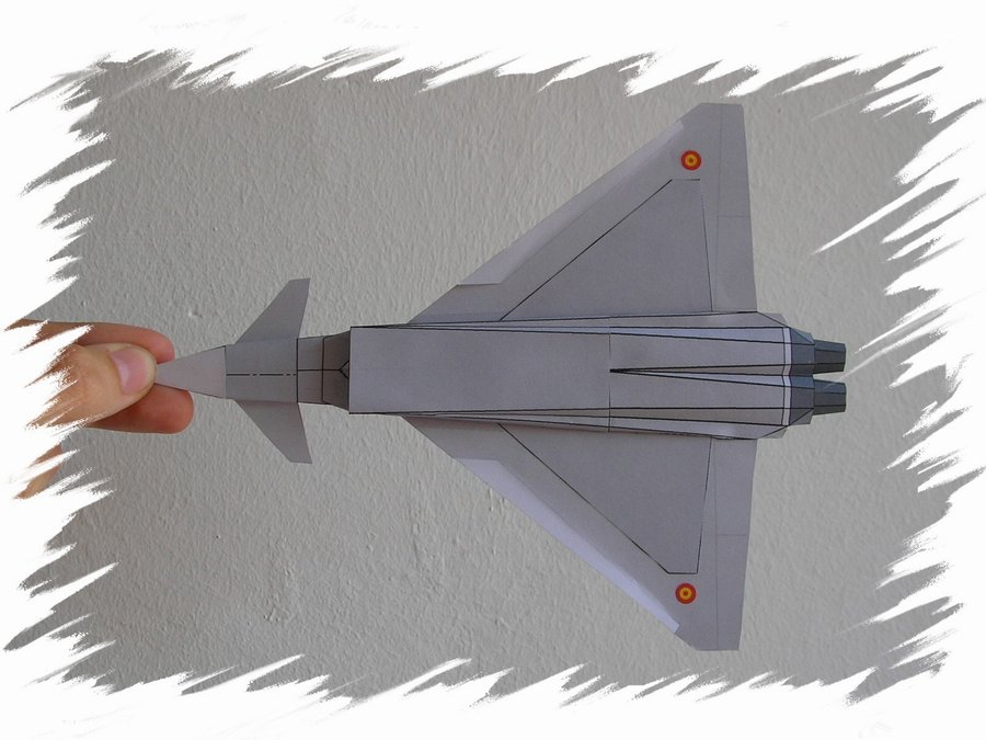 How to make A Good or Cool paper Airplane ?.. THIS WAY..! SPANISH