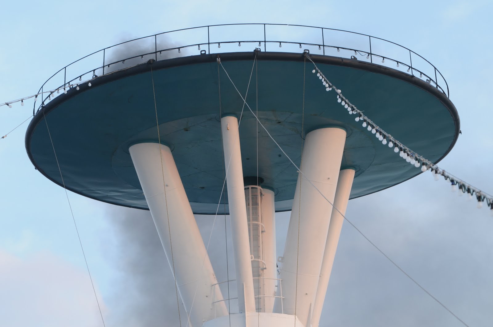 [2008-09-20+a+22+019.jpg]