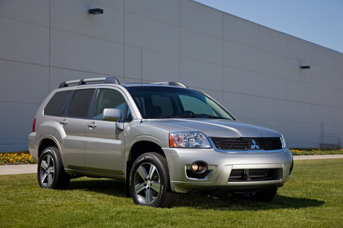 Last year, the already very affordably priced 2010 Mitsubishi Endeavor crossover utility vehicle (CUV) saw numerous premium features such as a hands-free 