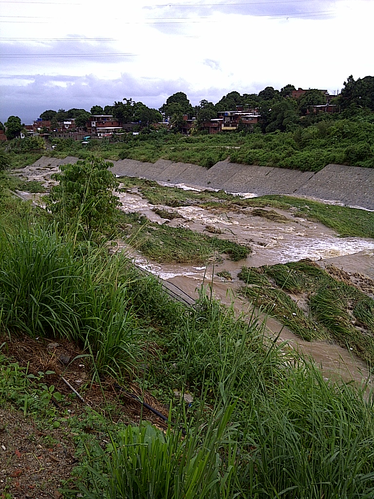 Denuncias, Dichos, Hechos y Remembranzas... Rio San Julian Parroquia