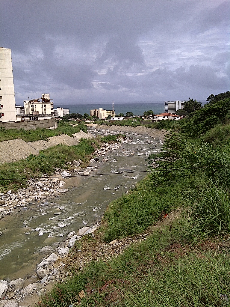 Denuncias, Dichos, Hechos y Remembranzas... Rio San Julian Parroquia
