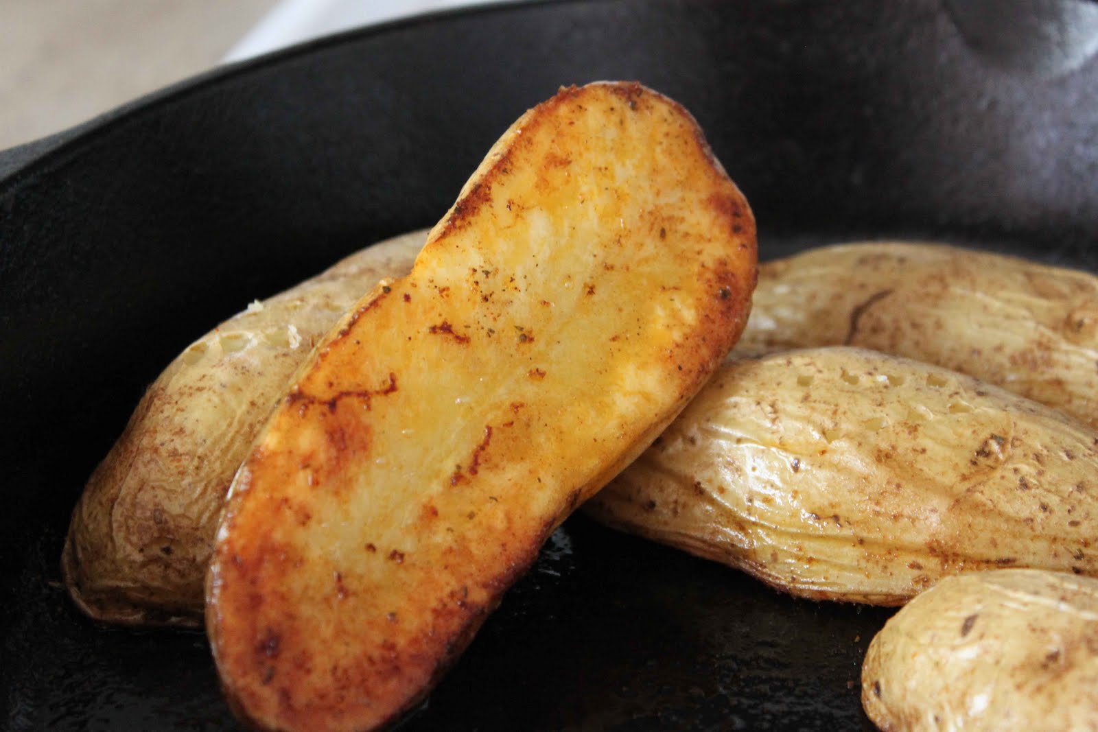 Stacey Scraps and Cooks Cast iron skillet baked potatoes recipe