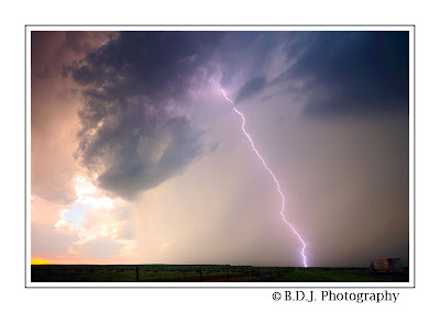 Close CG lightning from 6/16/09 chase Guthrie, TX 