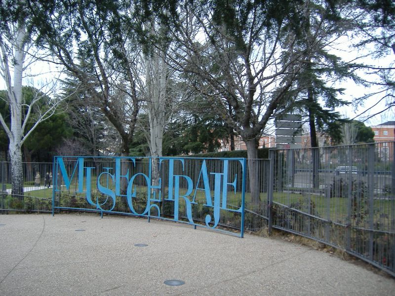 [05_museo+del+traje_08.jpg]