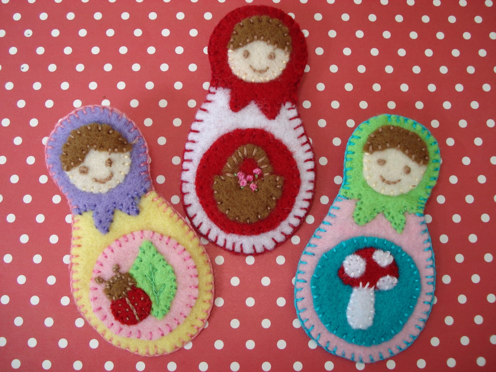 Yummy Cupcake Ornaments - Christmas Crafts, Free Knitting Patterns