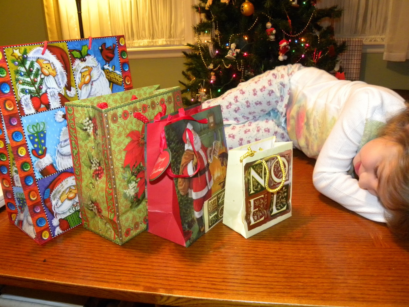 From The Hive: more preschool Christmas games