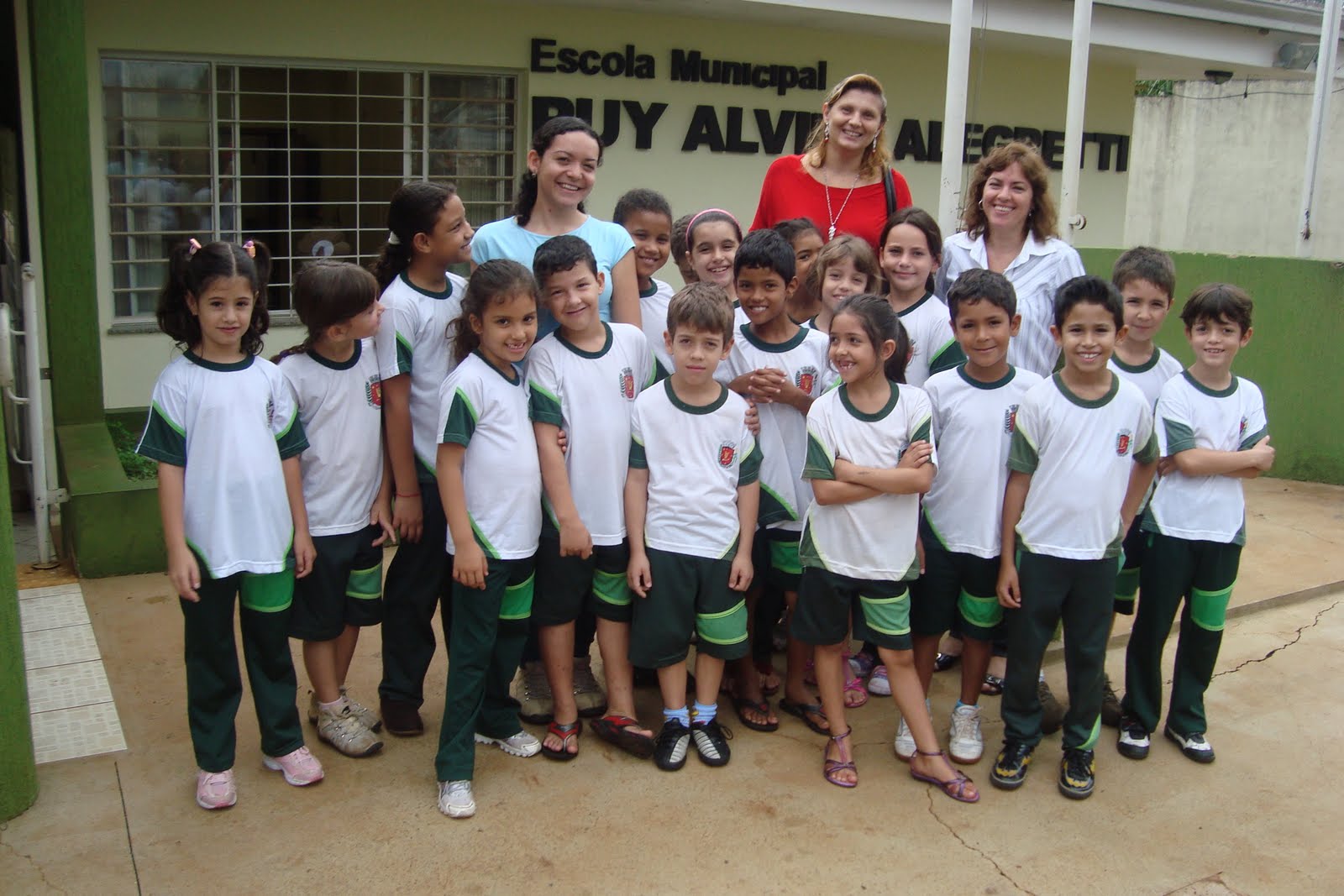 Escola Piveni Piassi Moraes: VISITA ÀS ESCOLAS MUNICIPAIS RUY ALVINO ...