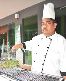 Chef Chief Restoran Ikan Sungai